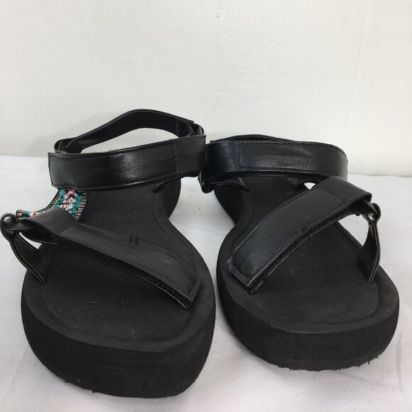 Essentials by Muk Luks Black Strappy Slingback Sandals Size M (~7) Like NEW - Picture 2 of 7